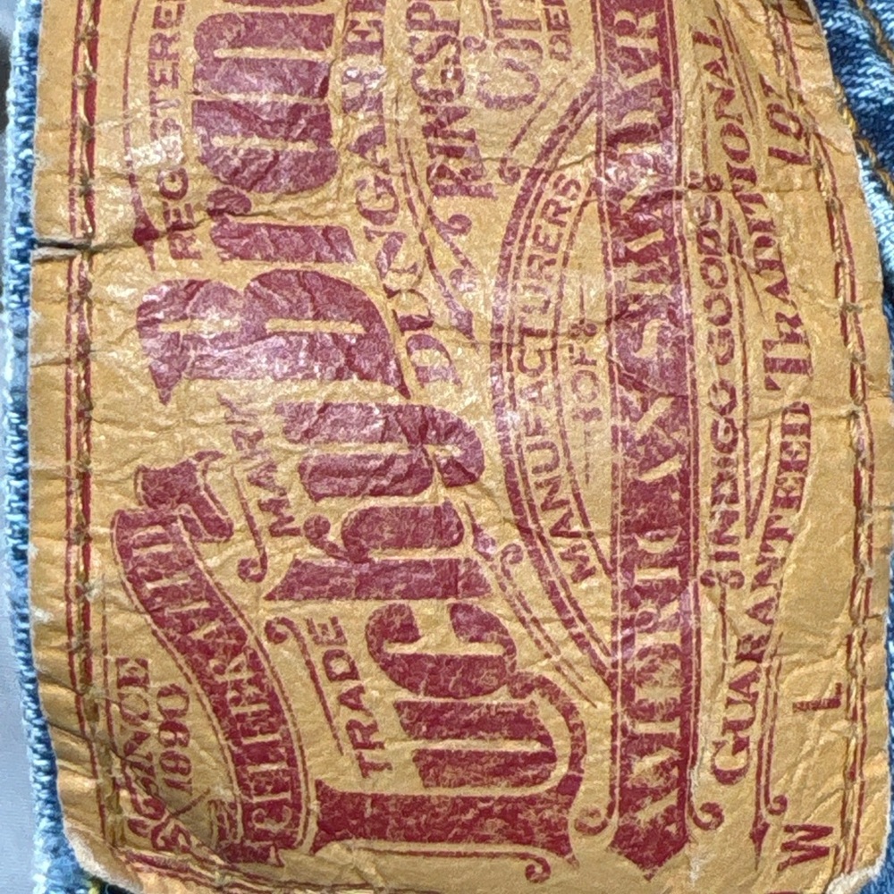 Lucky Brand Vintage Style Patch with Red and Gold